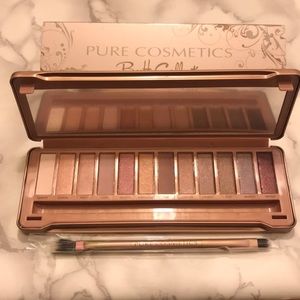 New** Eyeshadow Palette